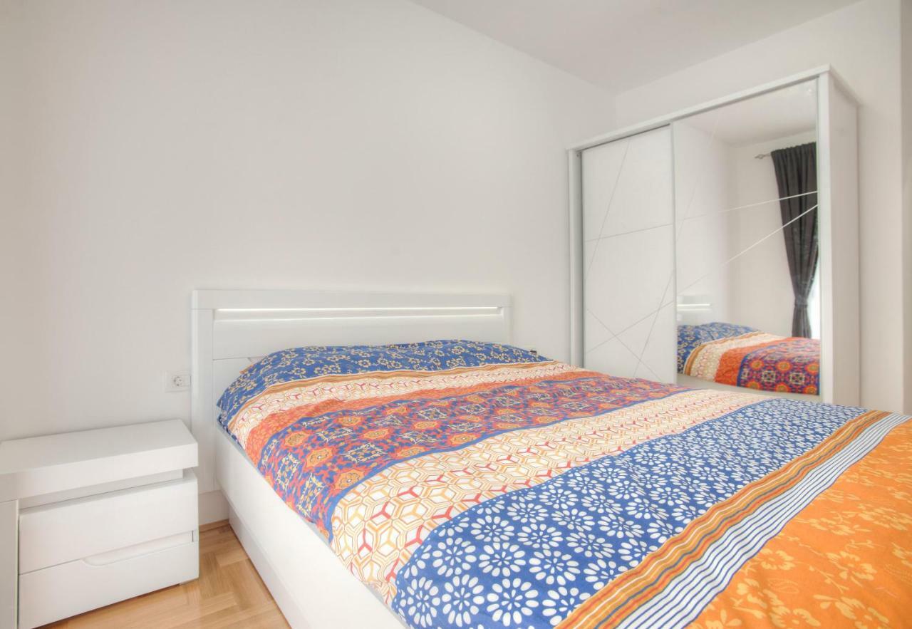 Apartman 104 Budva Bagian luar foto